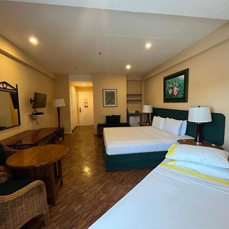 Coco Grande Hotel Dumaguete City Экстерьер фото