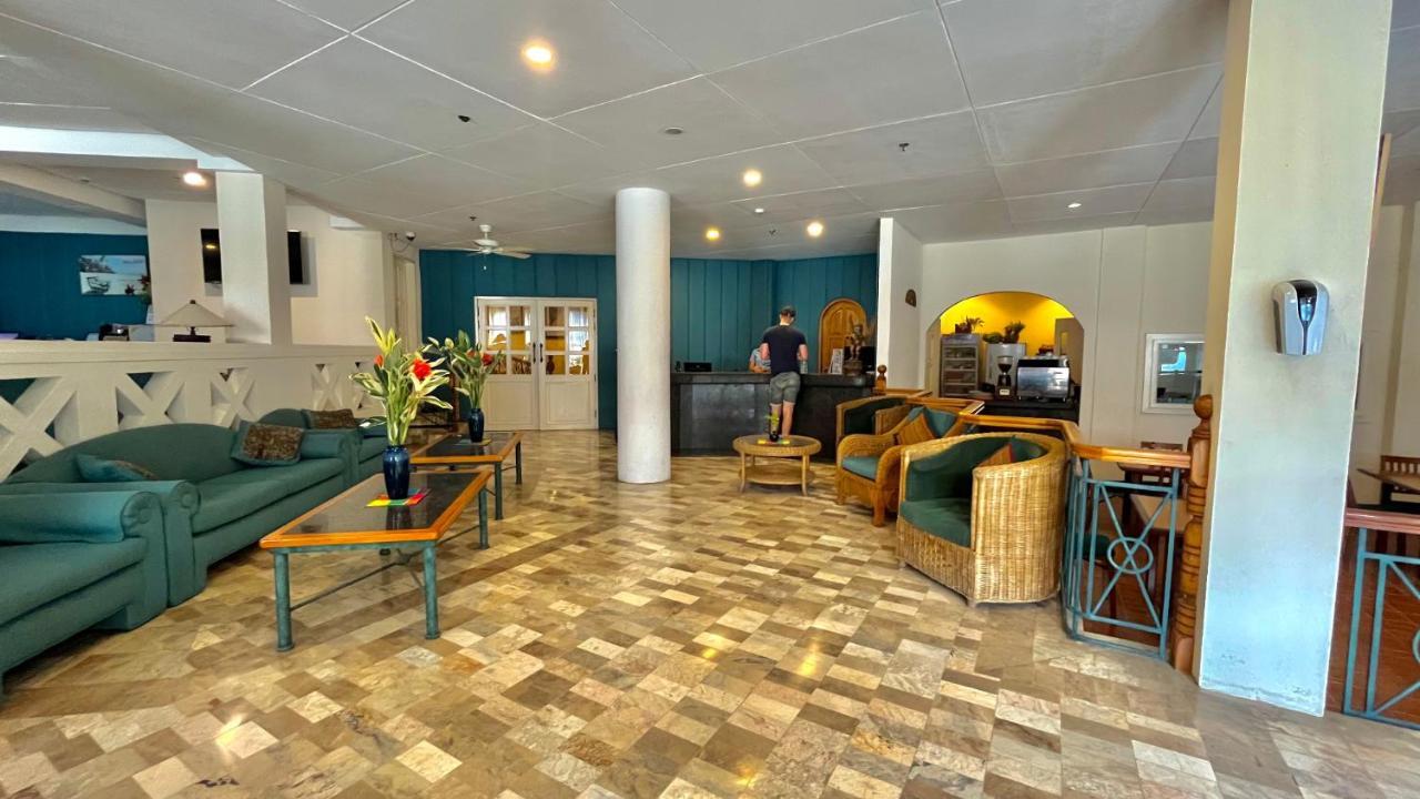 Coco Grande Hotel Dumaguete City Экстерьер фото