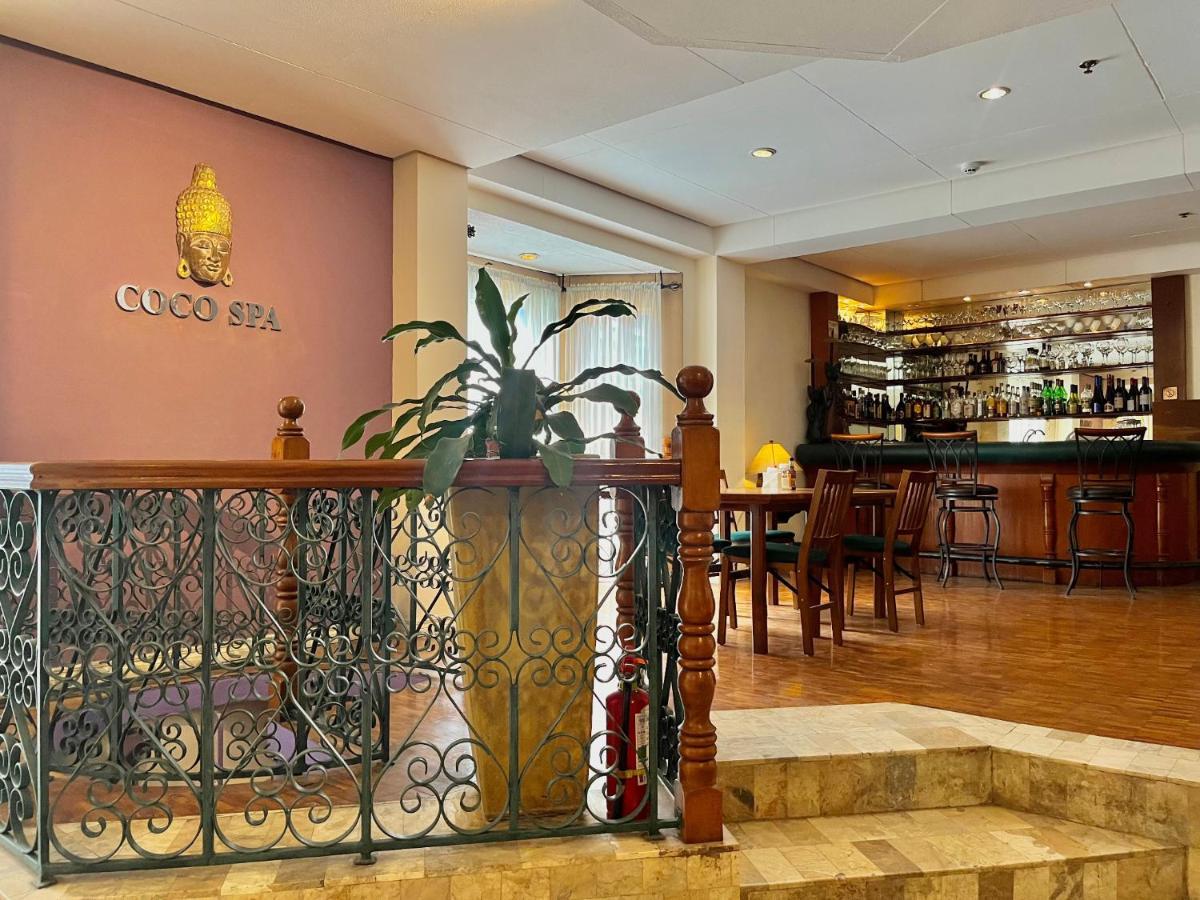 Coco Grande Hotel Dumaguete City Экстерьер фото