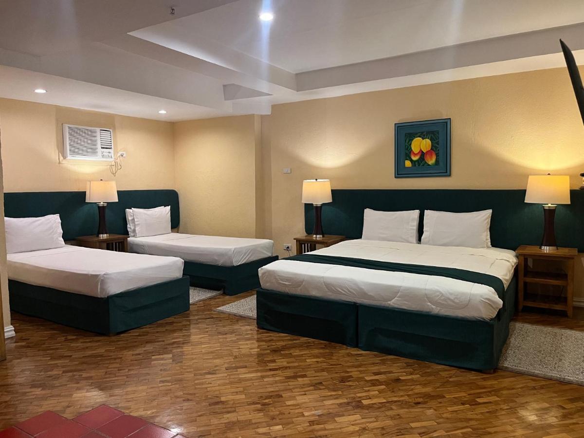 Coco Grande Hotel Dumaguete City Экстерьер фото